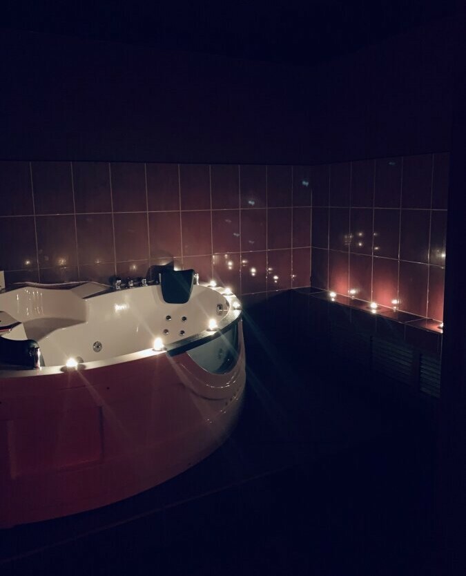 Интерьер салона OneClub